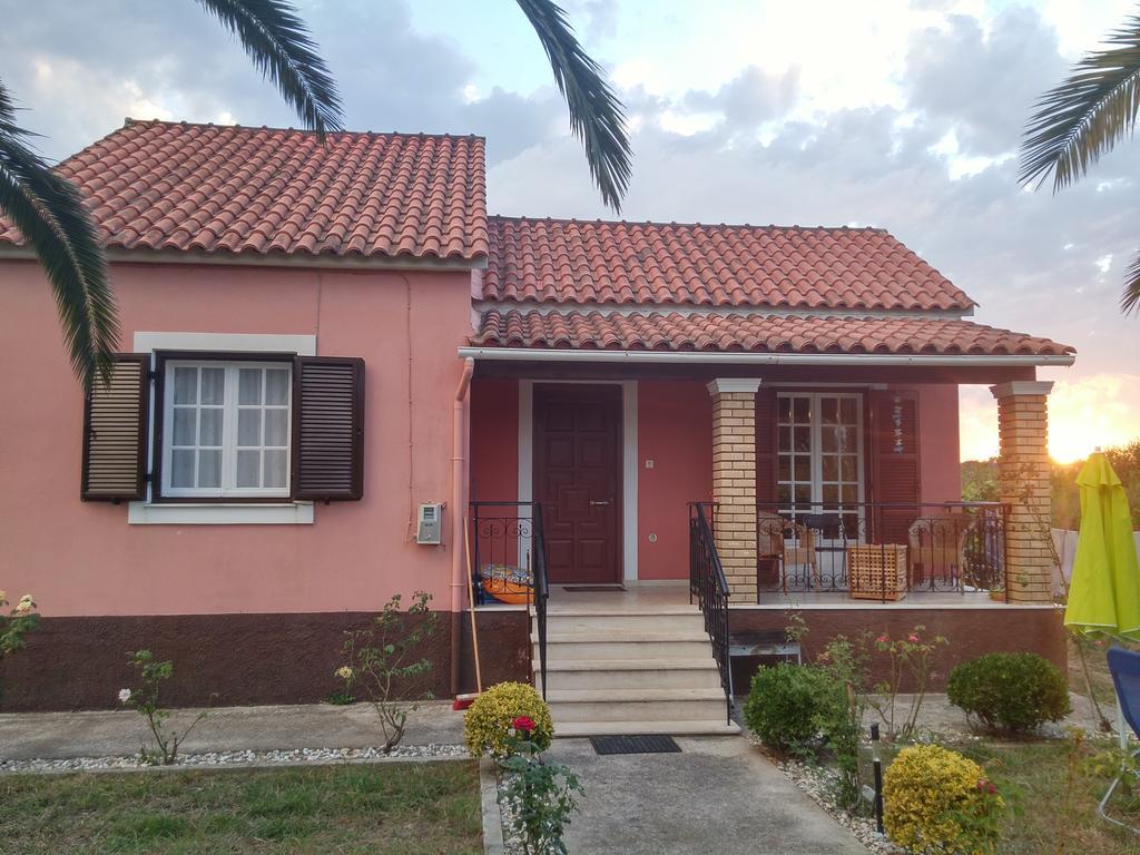 Beautiful Nearby Beach House With Garden, Private Pool And Large Yard シダリオン 部屋 写真