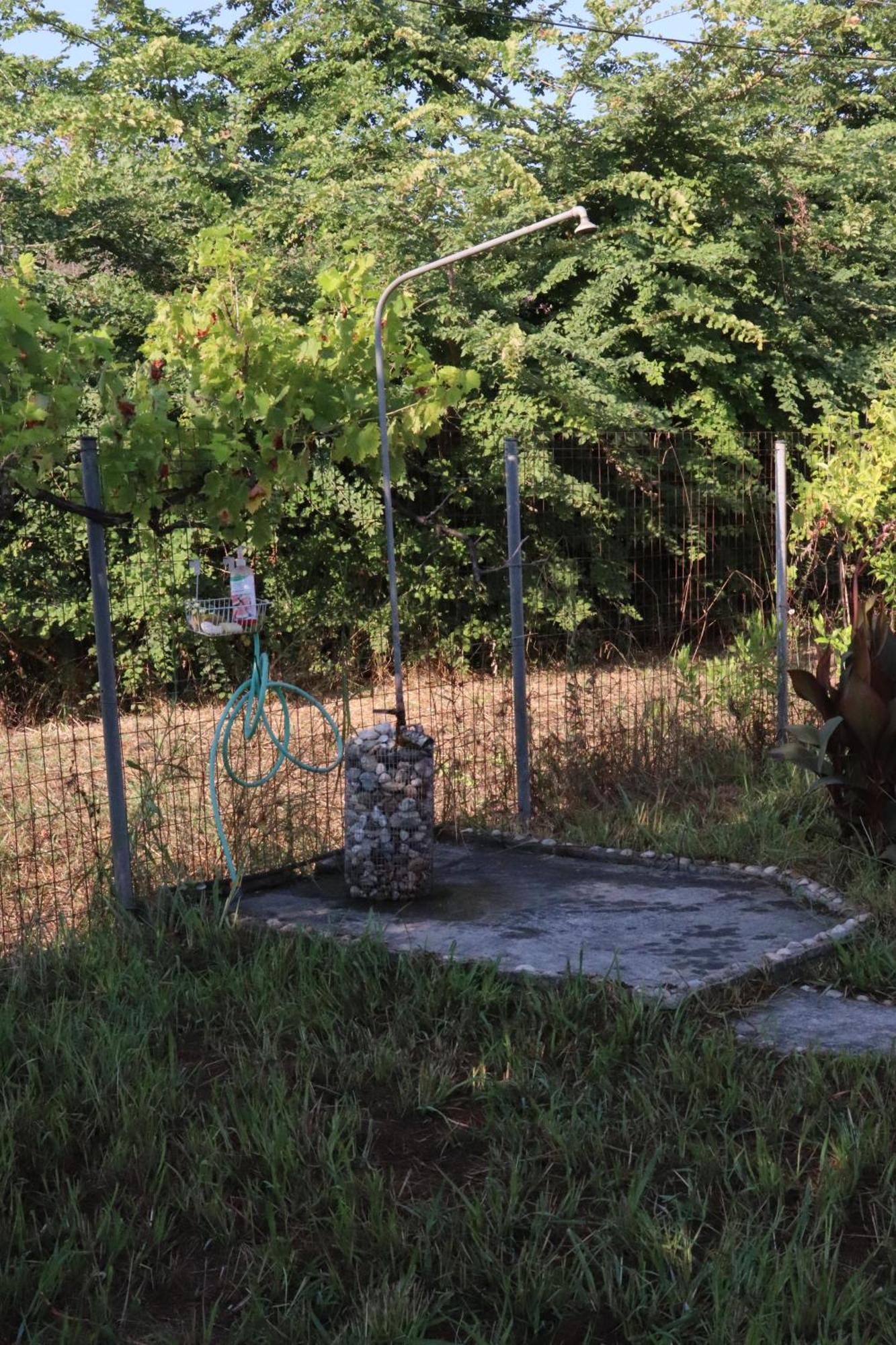 Beautiful Nearby Beach House With Garden, Private Pool And Large Yard シダリオン エクステリア 写真